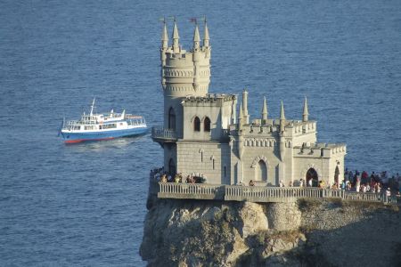 В Крыму начался новый курортный сезон