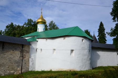 Церковь Николая Ратного